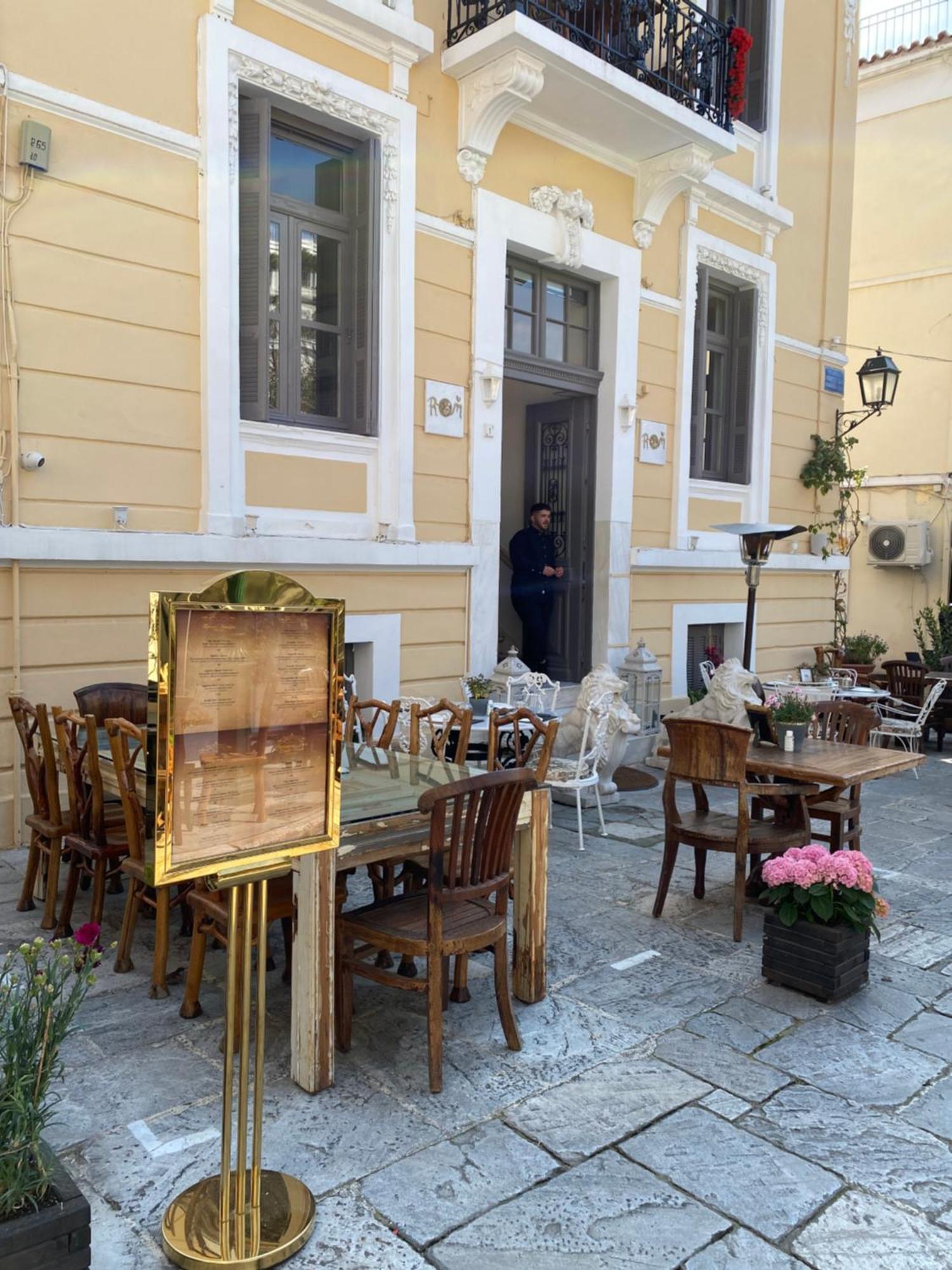 A Place 4 U Under Acropolis Apartment Atena Exterior foto