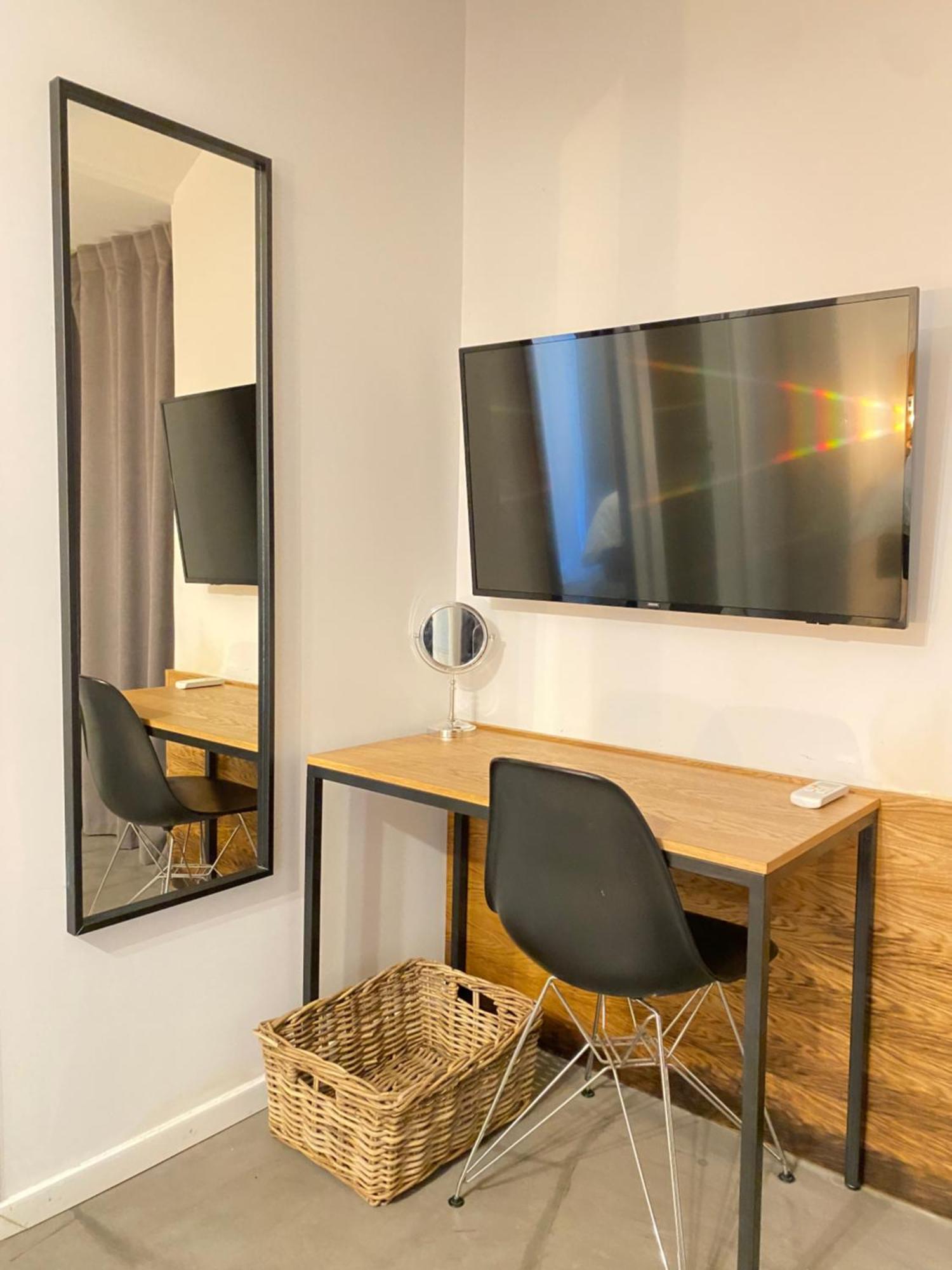 A Place 4 U Under Acropolis Apartment Atena Exterior foto